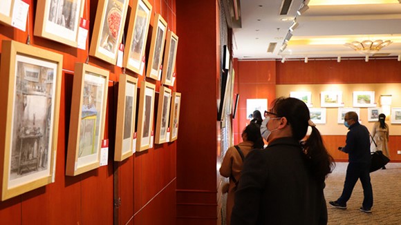 山楓藝谷第十二屆“光影”寫生作品展開幕暨家長會圓滿落幕！